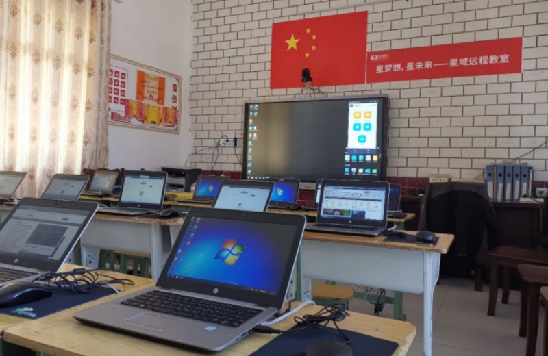 从搭建教室到捐赠电脑,开云中国全力支持公益教育